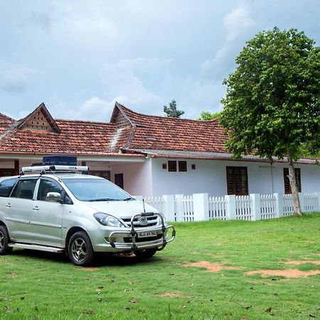 Akkara Homestay & Ayurveda Kottayam Exterior photo